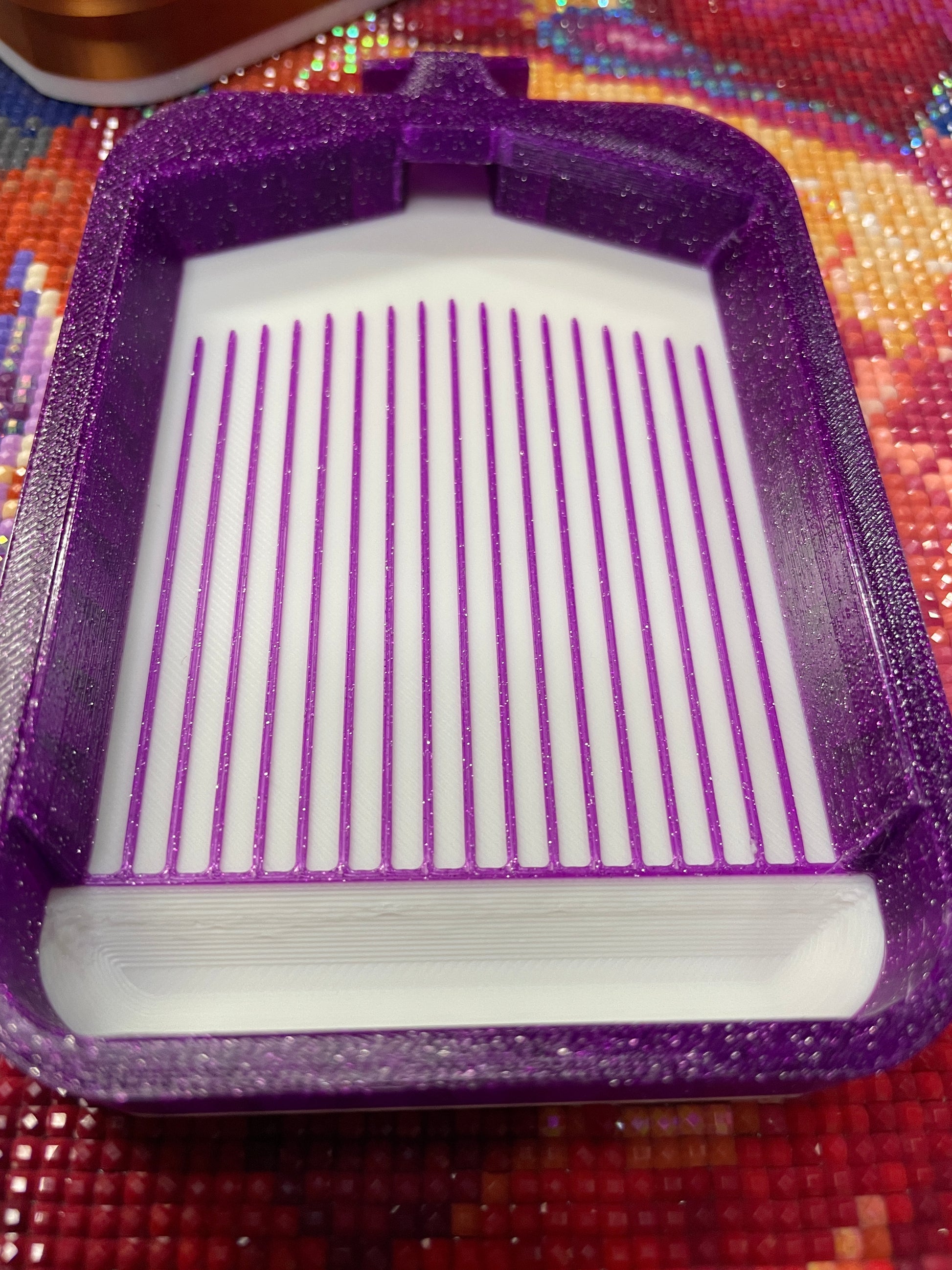 Purple and white Deluxe 2 Phoenix medium diamond painting tray with white base and lined interior.